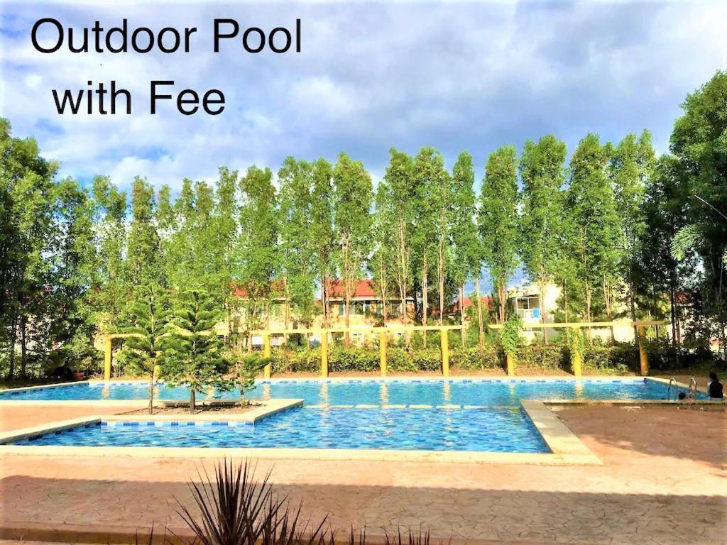 Brew Home Bacolod - 3 Bedroom House מראה חיצוני תמונה